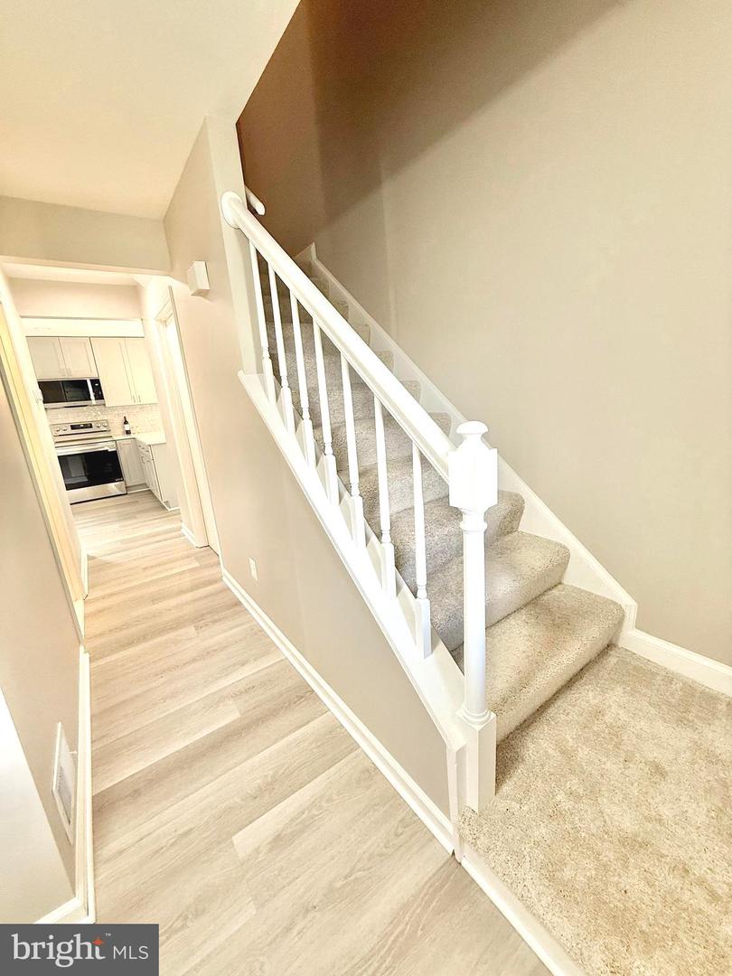 2960 HIBBARD ST, OAKTON, Virginia 22124, 3 Bedrooms Bedrooms, ,2 BathroomsBathrooms,Residential,For sale,2960 HIBBARD ST,VAFX2272606 MLS # VAFX2272606