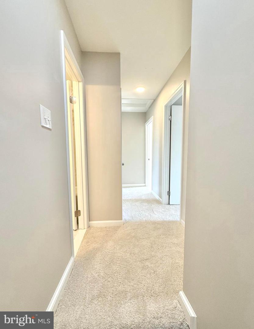 2960 HIBBARD ST, OAKTON, Virginia 22124, 3 Bedrooms Bedrooms, ,2 BathroomsBathrooms,Residential,For sale,2960 HIBBARD ST,VAFX2272606 MLS # VAFX2272606