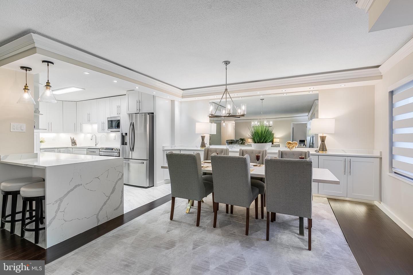 205 YOAKUM PKWY #226, ALEXANDRIA, Virginia 22304, 3 Bedrooms Bedrooms, ,2 BathroomsBathrooms,Residential,For sale,205 YOAKUM PKWY #226,VAAX2050466 MLS # VAAX2050466