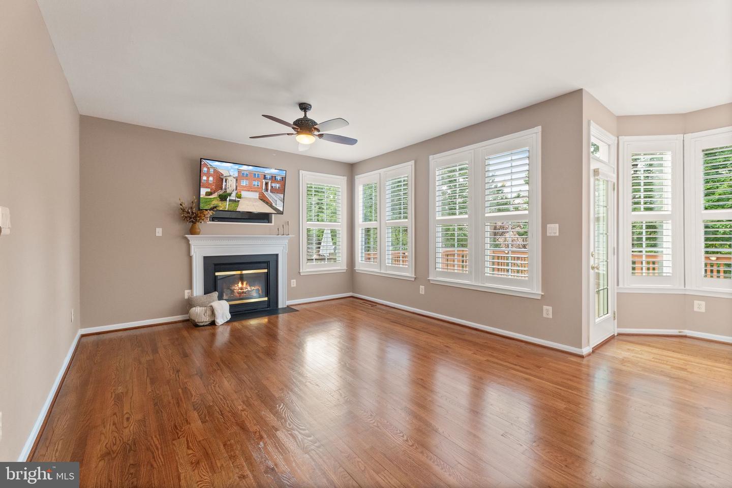 20961 COHASSET TER, ASHBURN, Virginia 20147, 3 Bedrooms Bedrooms, ,3 BathroomsBathrooms,Residential,For sale,20961 COHASSET TER,VALO2107918 MLS # VALO2107918