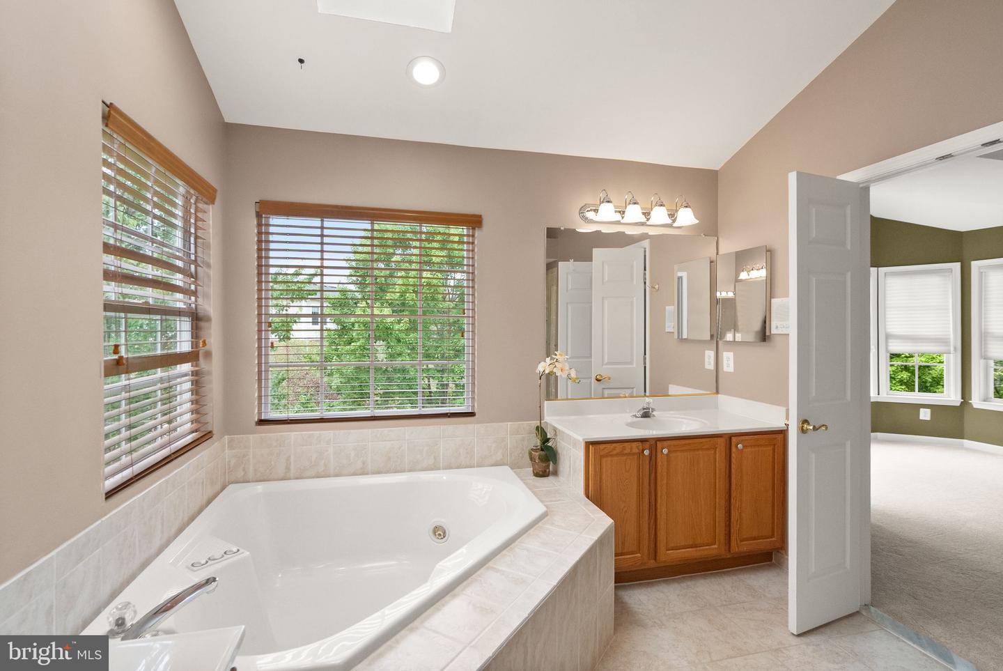 20961 COHASSET TER, ASHBURN, Virginia 20147, 3 Bedrooms Bedrooms, ,3 BathroomsBathrooms,Residential,For sale,20961 COHASSET TER,VALO2107918 MLS # VALO2107918