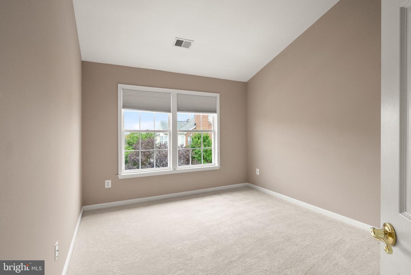 20961 COHASSET TER, ASHBURN, Virginia 20147, 3 Bedrooms Bedrooms, ,3 BathroomsBathrooms,Residential,For sale,20961 COHASSET TER,VALO2107918 MLS # VALO2107918
