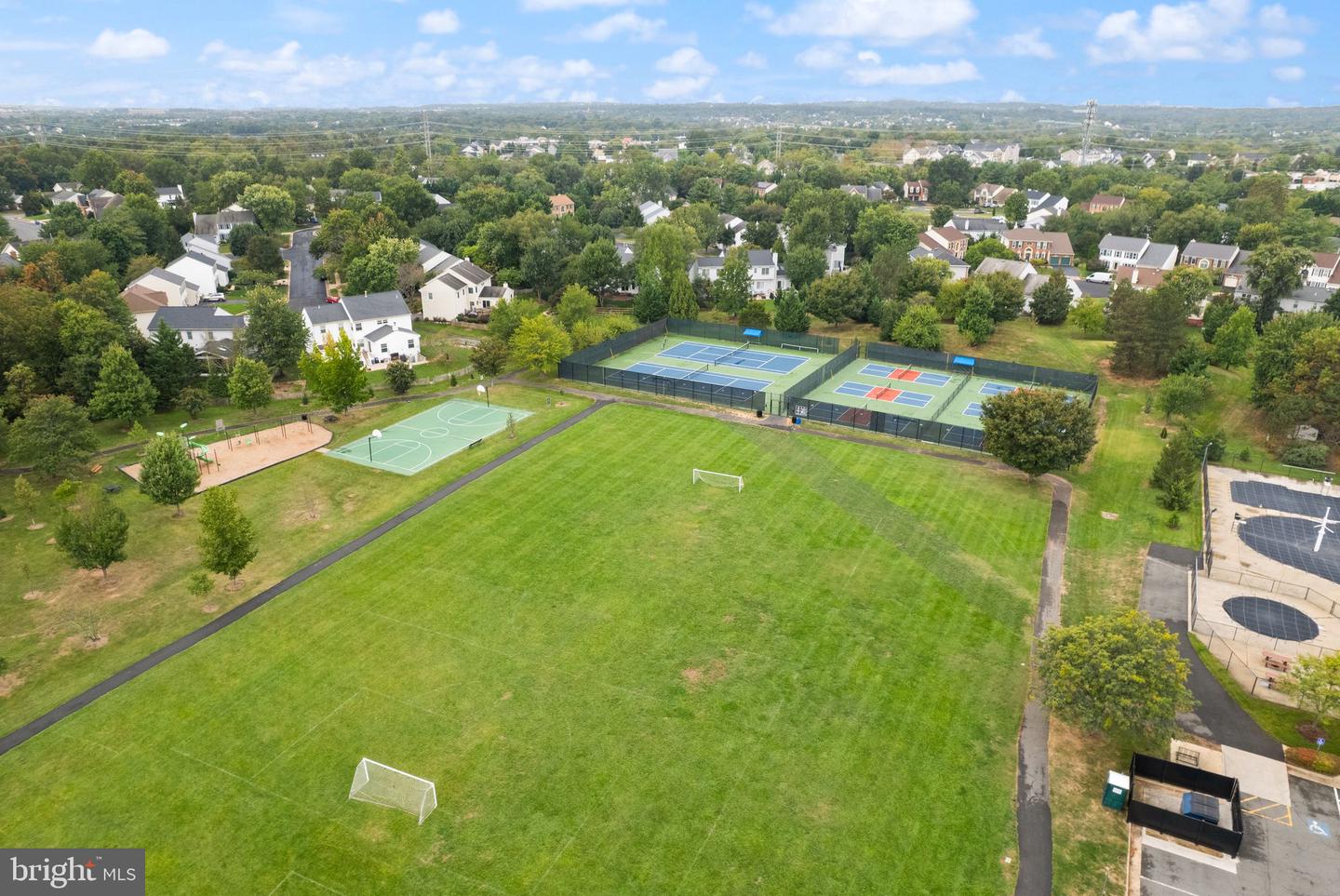 20961 COHASSET TER, ASHBURN, Virginia 20147, 3 Bedrooms Bedrooms, ,3 BathroomsBathrooms,Residential,For sale,20961 COHASSET TER,VALO2107918 MLS # VALO2107918