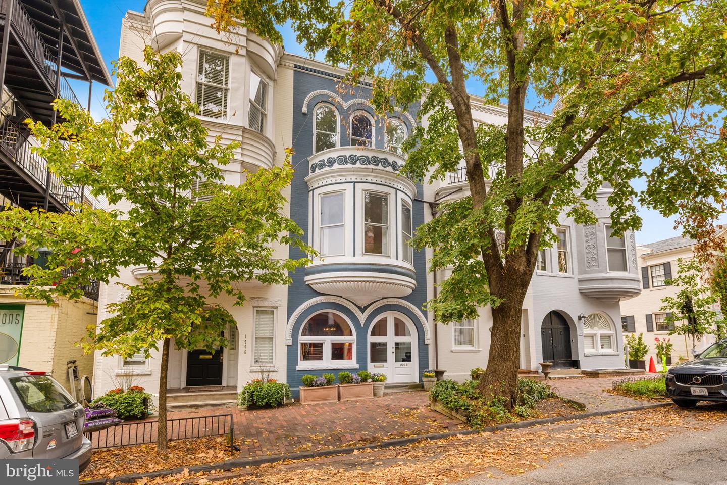 1508 30TH ST NW, WASHINGTON, District Of Columbia 20007, 4 Bedrooms Bedrooms, ,4 BathroomsBathrooms,Residential,For sale,1508 30TH ST NW,DCDC2225330 MLS # DCDC2225330