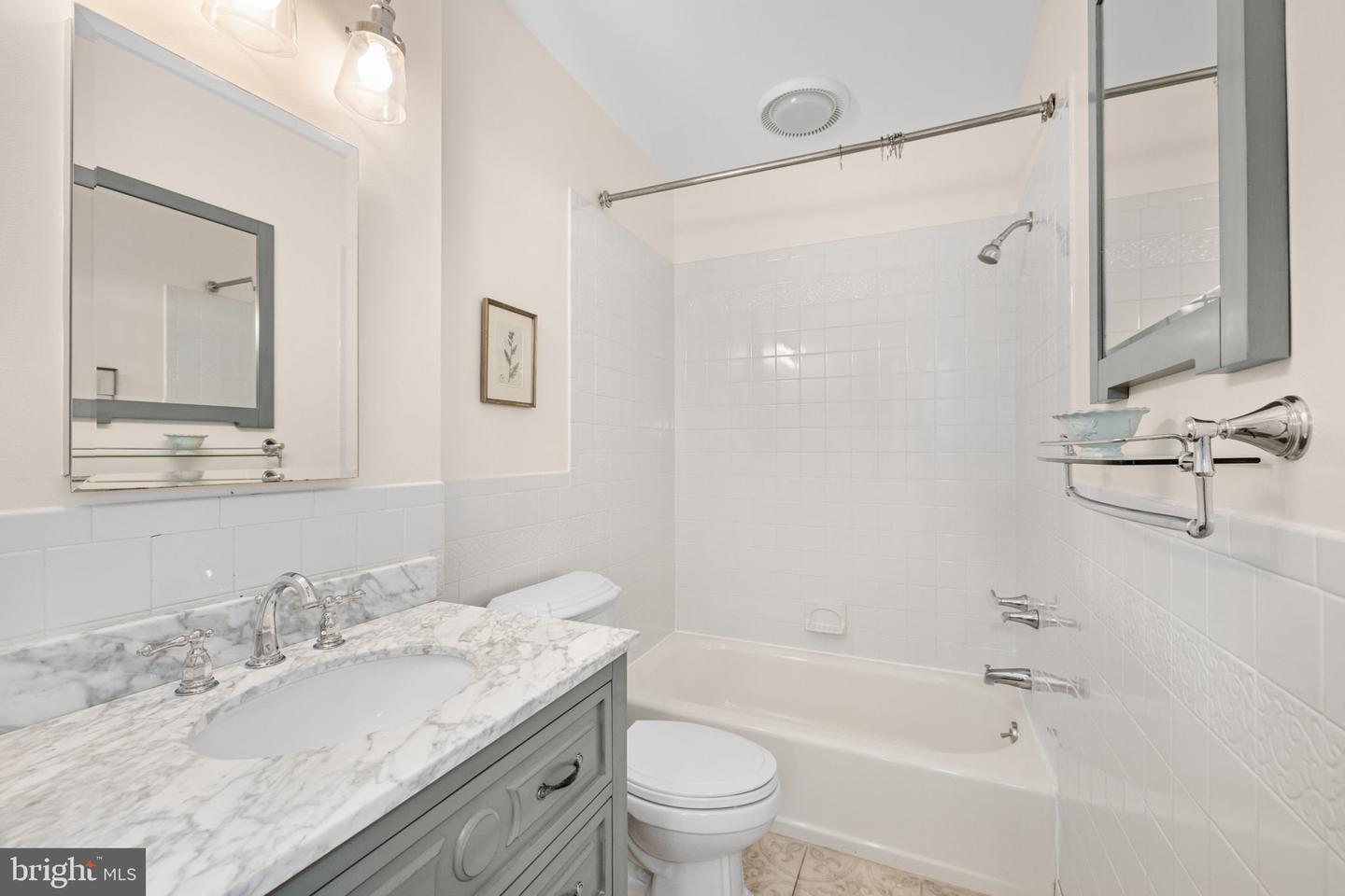 1508 30TH ST NW, WASHINGTON, District Of Columbia 20007, 4 Bedrooms Bedrooms, ,4 BathroomsBathrooms,Residential,For sale,1508 30TH ST NW,DCDC2225330 MLS # DCDC2225330