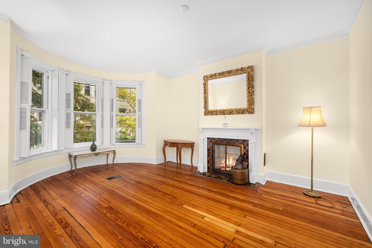 1508 30TH ST NW, WASHINGTON, District Of Columbia 20007, 4 Bedrooms Bedrooms, ,4 BathroomsBathrooms,Residential,For sale,1508 30TH ST NW,DCDC2225330 MLS # DCDC2225330