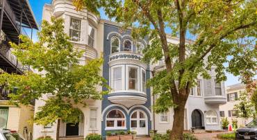 1508 30TH ST NW, WASHINGTON, District Of Columbia 20007, 4 Bedrooms Bedrooms, ,4 BathroomsBathrooms,Residential,For sale,1508 30TH ST NW,DCDC2225330 MLS # DCDC2225330