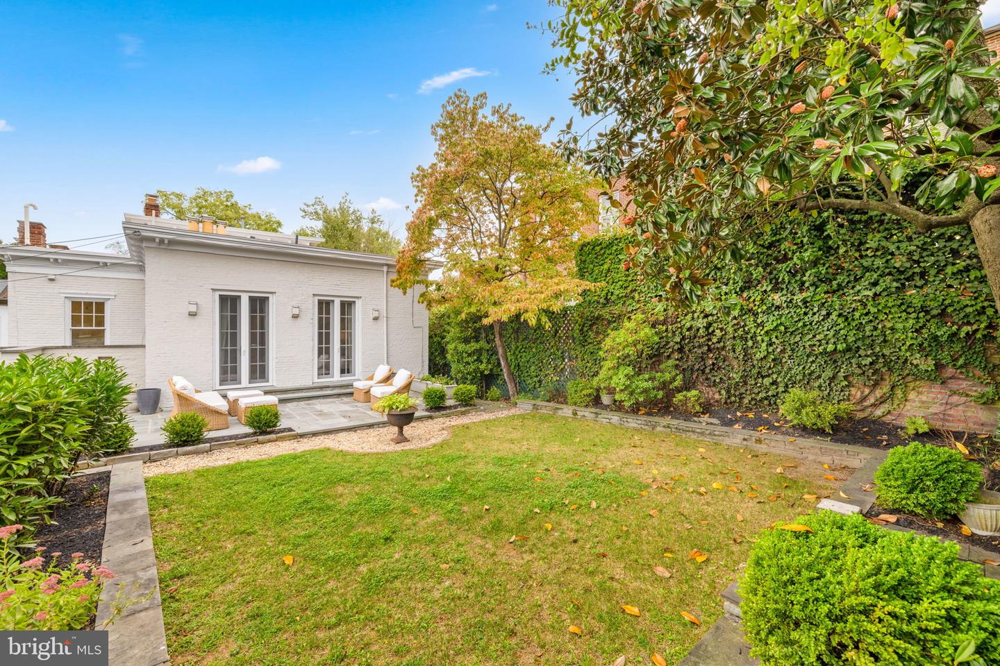 1234 33RD ST NW, WASHINGTON, District Of Columbia 20007, 4 Bedrooms Bedrooms, 9 Rooms Rooms,4 BathroomsBathrooms,Residential,For sale,1234 33RD ST NW,DCDC2225406 MLS # DCDC2225406