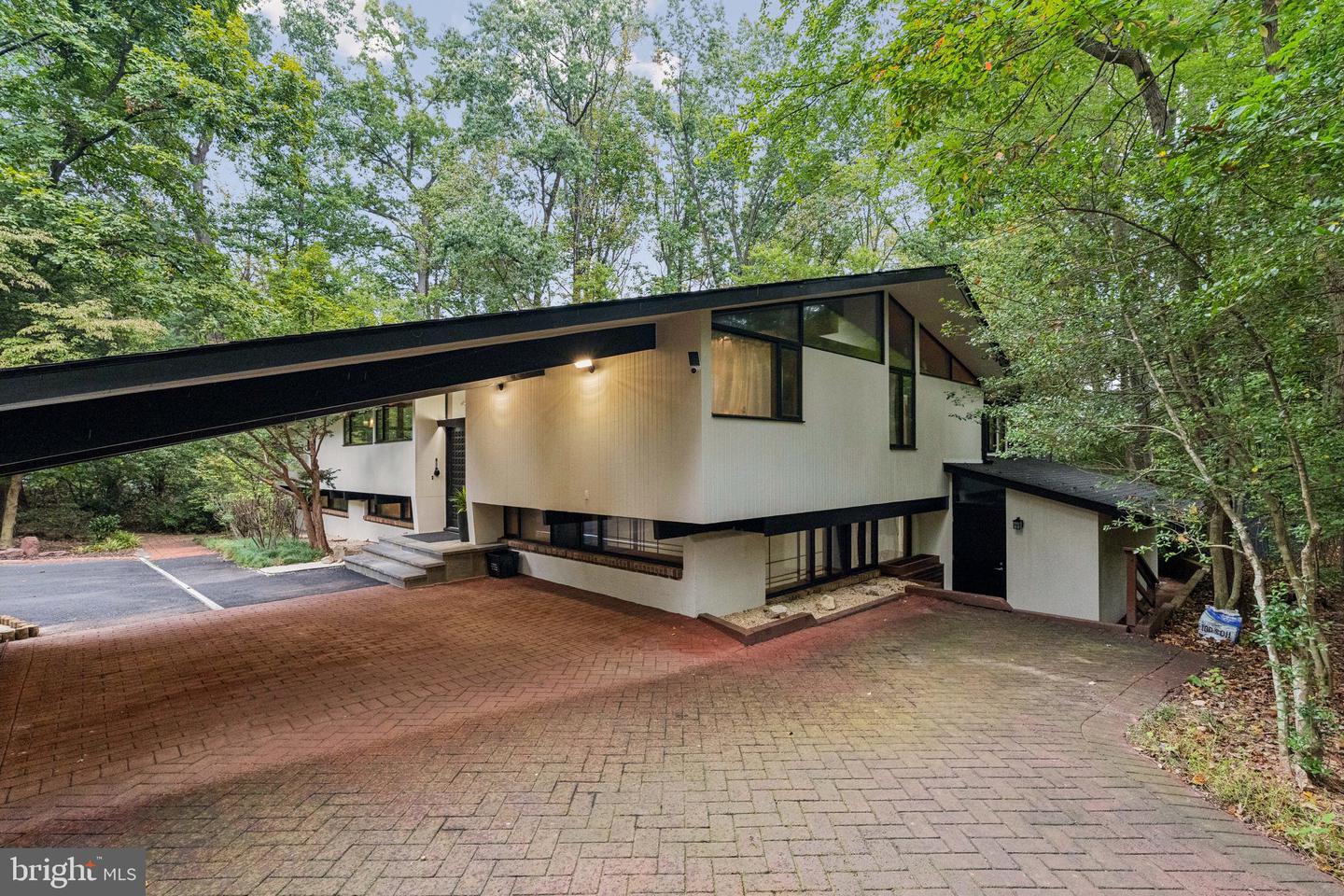11428 PURPLE BEECH DR, RESTON, Virginia 20191, 5 Bedrooms Bedrooms, ,4 BathroomsBathrooms,Residential,For sale,11428 PURPLE BEECH DR,VAFX2270232 MLS # VAFX2270232