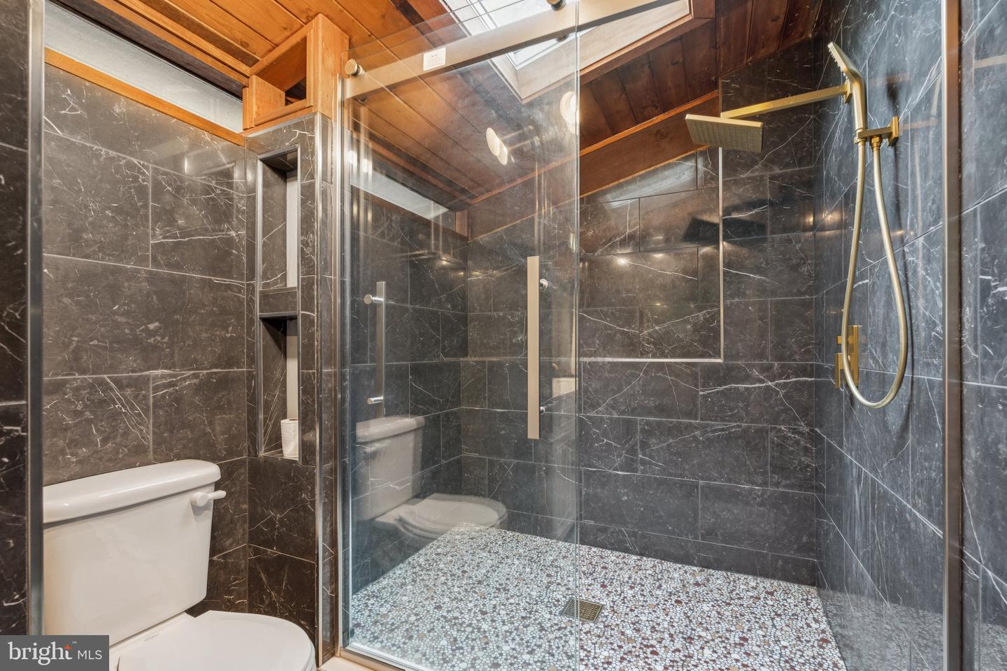 11428 PURPLE BEECH DR, RESTON, Virginia 20191, 5 Bedrooms Bedrooms, ,4 BathroomsBathrooms,Residential,For sale,11428 PURPLE BEECH DR,VAFX2270232 MLS # VAFX2270232