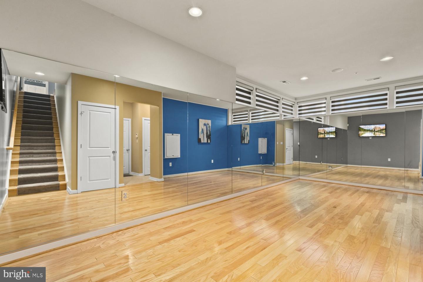 120 CAMBRIA WALK, ALEXANDRIA, Virginia 22304, 4 Bedrooms Bedrooms, ,4 BathroomsBathrooms,Residential,For sale,120 CAMBRIA WALK,VAAX2050504 MLS # VAAX2050504