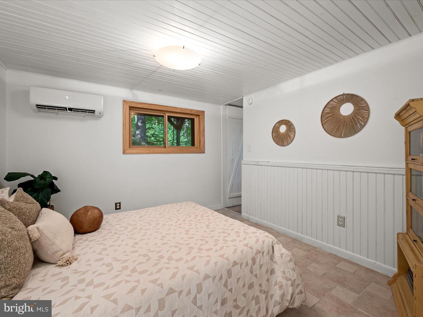 378 SPLIT RAIL RD, FRONT ROYAL, Virginia 22630, 3 Bedrooms Bedrooms, ,2 BathroomsBathrooms,Residential,For sale,378 SPLIT RAIL RD,VAWR2012450 MLS # VAWR2012450