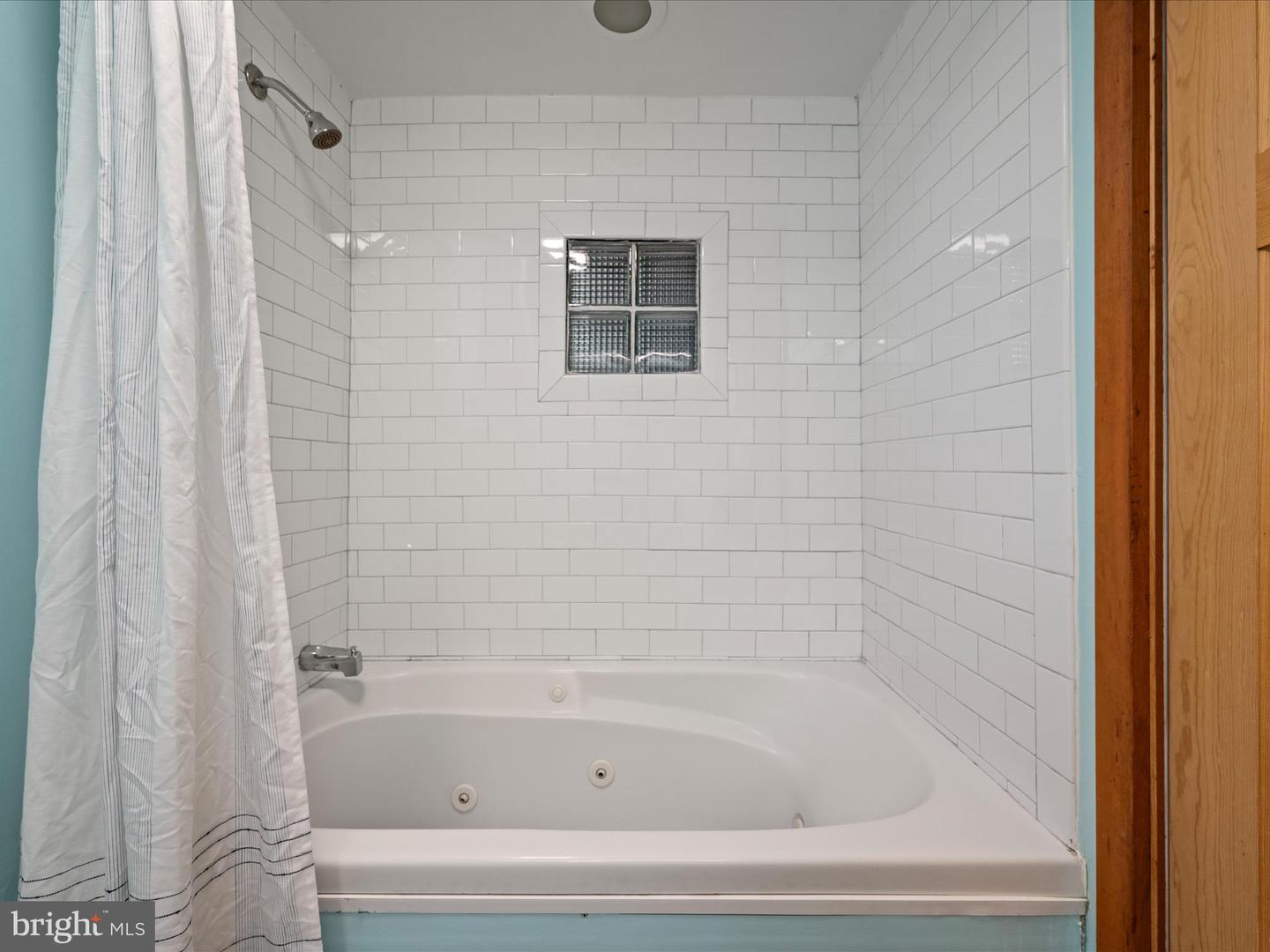 378 SPLIT RAIL RD, FRONT ROYAL, Virginia 22630, 3 Bedrooms Bedrooms, ,2 BathroomsBathrooms,Residential,For sale,378 SPLIT RAIL RD,VAWR2012450 MLS # VAWR2012450
