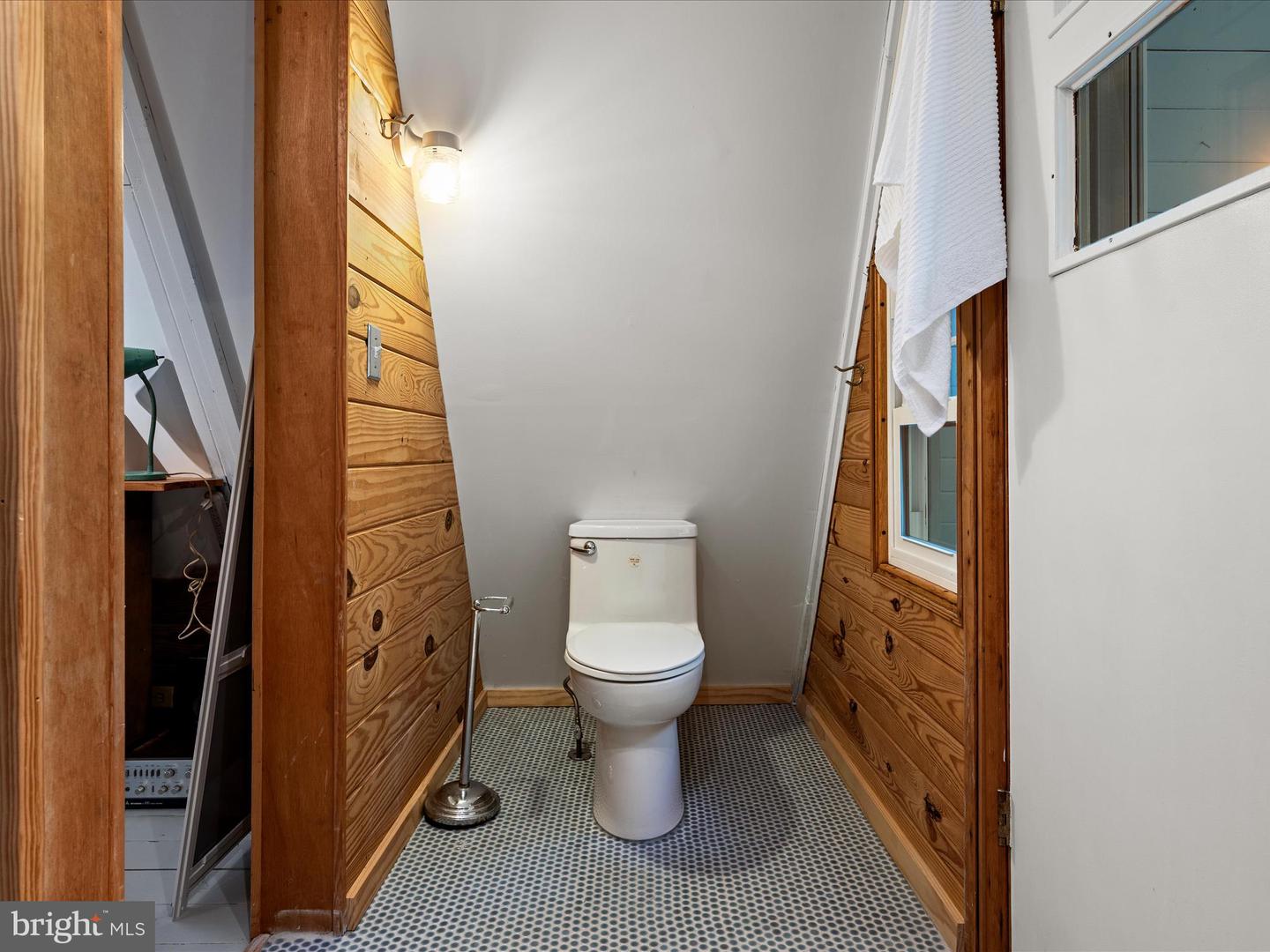 378 SPLIT RAIL RD, FRONT ROYAL, Virginia 22630, 3 Bedrooms Bedrooms, ,2 BathroomsBathrooms,Residential,For sale,378 SPLIT RAIL RD,VAWR2012450 MLS # VAWR2012450