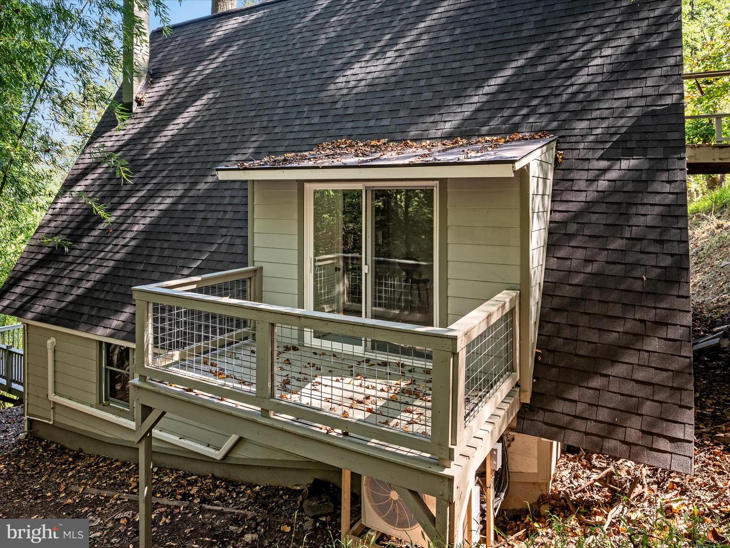 378 SPLIT RAIL RD, FRONT ROYAL, Virginia 22630, 3 Bedrooms Bedrooms, ,2 BathroomsBathrooms,Residential,For sale,378 SPLIT RAIL RD,VAWR2012450 MLS # VAWR2012450