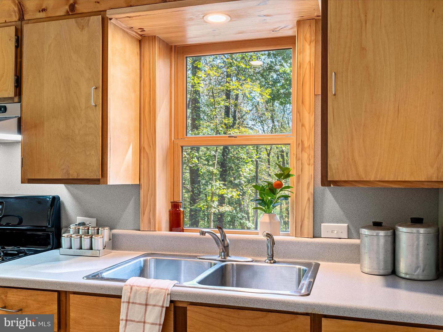 378 SPLIT RAIL RD, FRONT ROYAL, Virginia 22630, 3 Bedrooms Bedrooms, ,2 BathroomsBathrooms,Residential,For sale,378 SPLIT RAIL RD,VAWR2012450 MLS # VAWR2012450