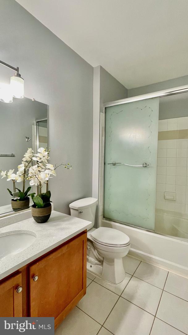 4870 EISENHOWER AVE #203, ALEXANDRIA, Virginia 22304, 1 Bedroom Bedrooms, ,1 BathroomBathrooms,Residential,For sale,4870 EISENHOWER AVE #203,VAAX2050394 MLS # VAAX2050394