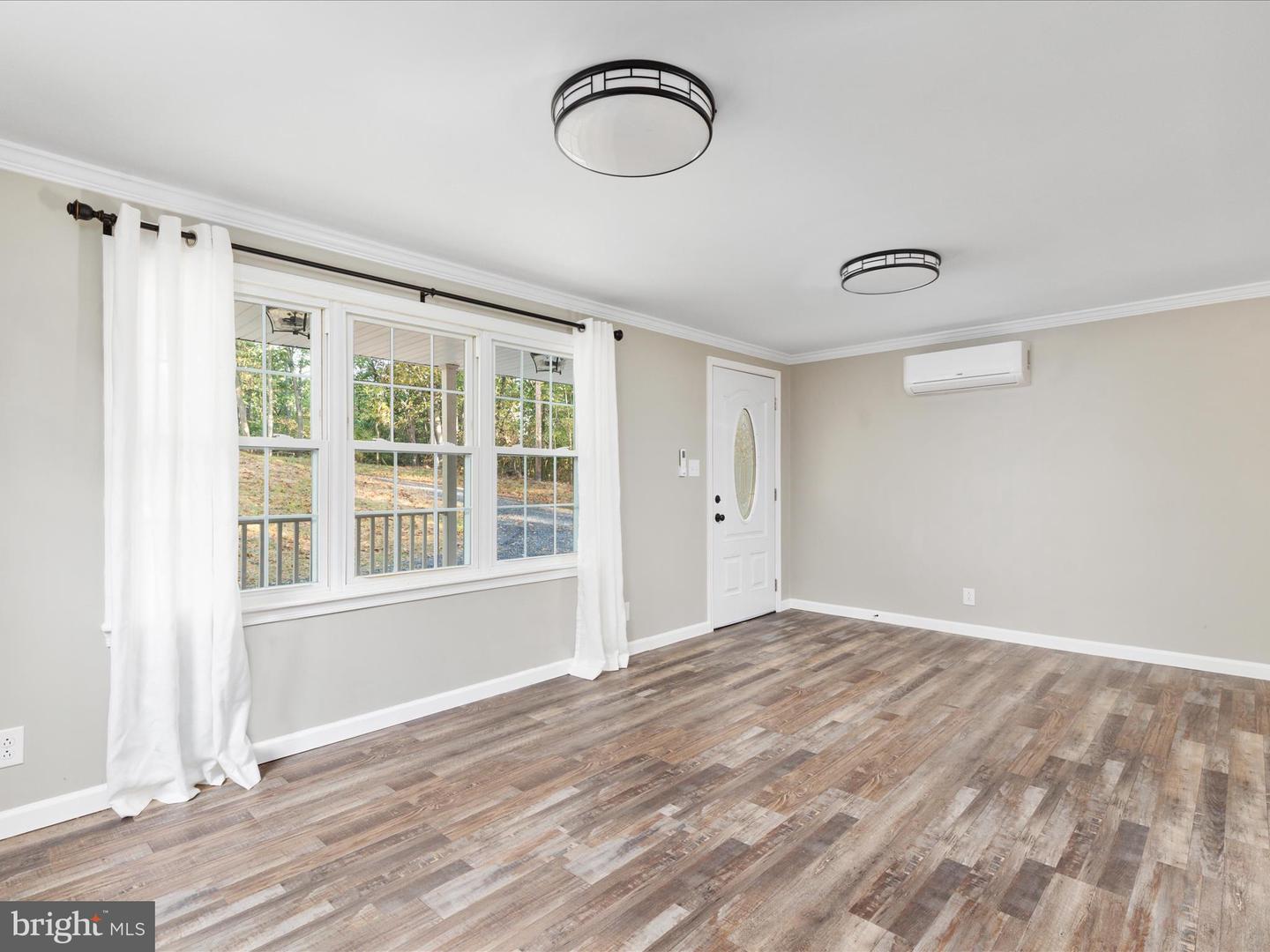 210 ZEIGER DR, WINCHESTER, Virginia 22602, 3 Bedrooms Bedrooms, ,1 BathroomBathrooms,Residential,For sale,210 ZEIGER DR,VAFV2037164 MLS # VAFV2037164