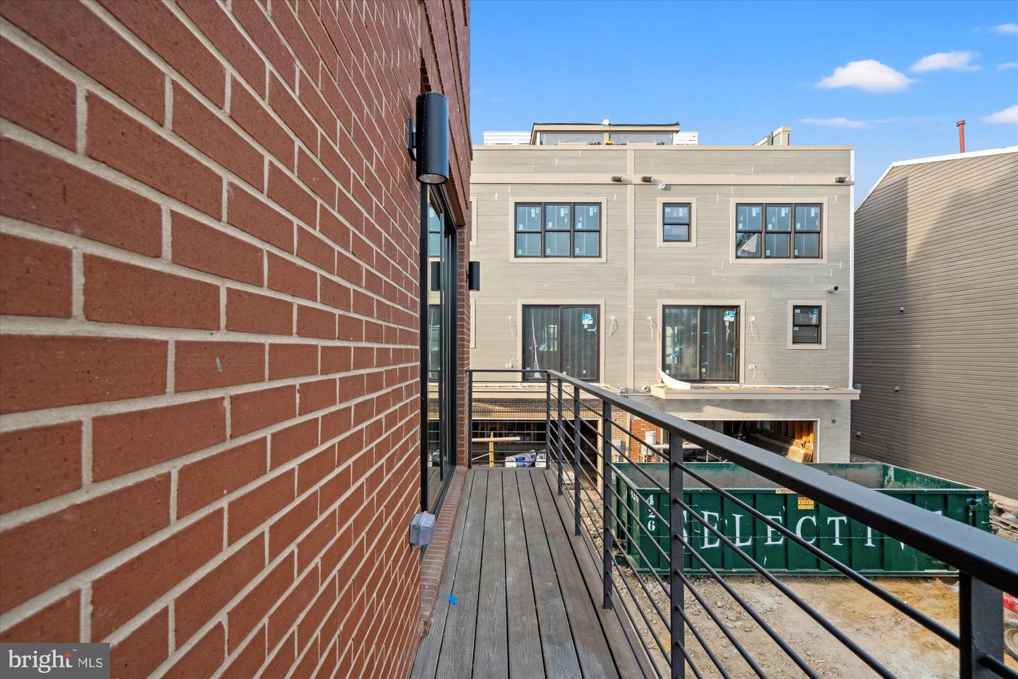 125 N WEST ST, ALEXANDRIA, Virginia 22314, 4 Bedrooms Bedrooms, ,4 BathroomsBathrooms,Residential,For sale,125 N WEST ST,VAAX2050452 MLS # VAAX2050452