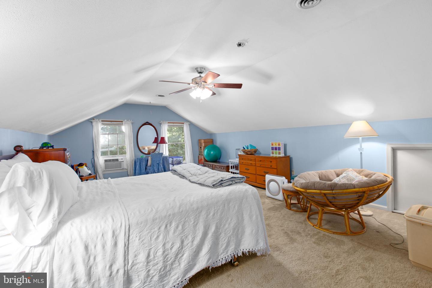 5 MAYFAIR DR, FREDERICKSBURG, Virginia 22407, 4 Bedrooms Bedrooms, ,2 BathroomsBathrooms,Residential,For sale,5 MAYFAIR DR,VASP2036642 MLS # VASP2036642