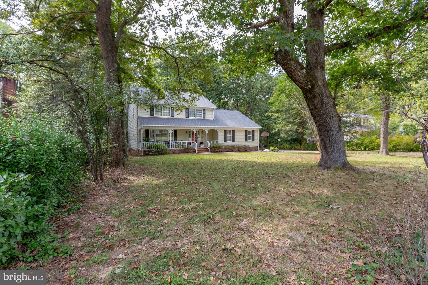 5 MAYFAIR DR, FREDERICKSBURG, Virginia 22407, 4 Bedrooms Bedrooms, ,2 BathroomsBathrooms,Residential,For sale,5 MAYFAIR DR,VASP2036642 MLS # VASP2036642