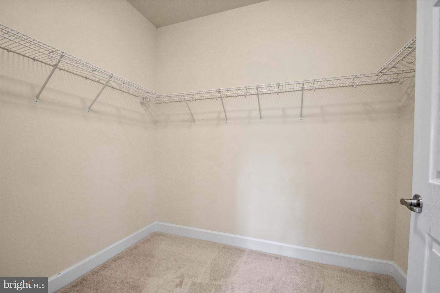 5607 CEDAR MOUNTAIN CT, FREDERICKSBURG, Virginia 22407, 3 Bedrooms Bedrooms, 5 Rooms Rooms,2 BathroomsBathrooms,Residential,For sale,5607 CEDAR MOUNTAIN CT,VASP2036696 MLS # VASP2036696