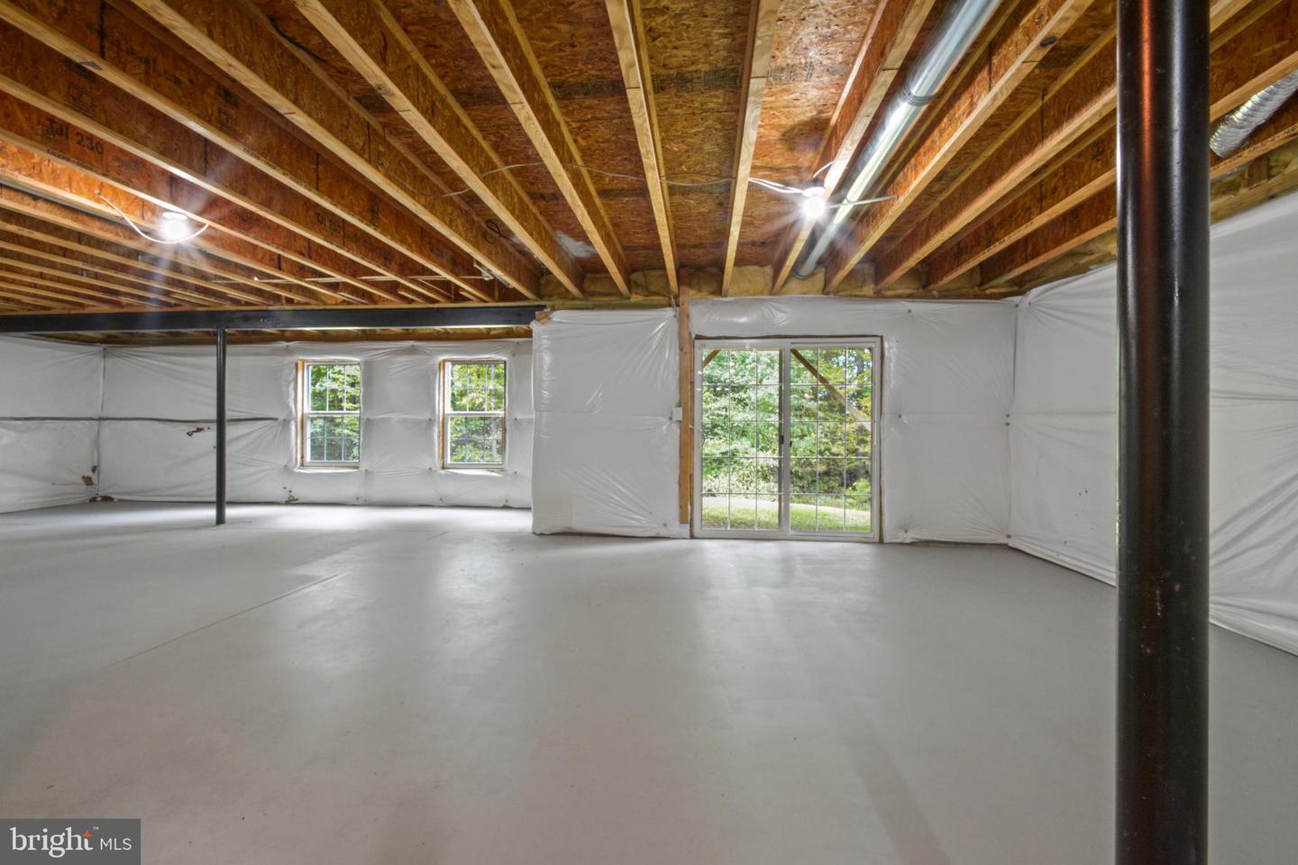 5607 CEDAR MOUNTAIN CT, FREDERICKSBURG, Virginia 22407, 3 Bedrooms Bedrooms, 5 Rooms Rooms,2 BathroomsBathrooms,Residential,For sale,5607 CEDAR MOUNTAIN CT,VASP2036696 MLS # VASP2036696