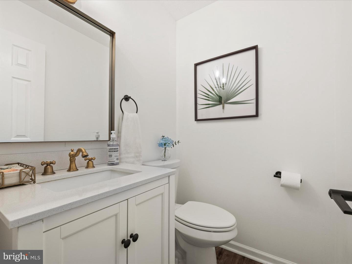 501 JEFFERSON ST, WINCHESTER, Virginia 22601, 5 Bedrooms Bedrooms, ,2 BathroomsBathrooms,Residential,For sale,501 JEFFERSON ST,VAWI2009190 MLS # VAWI2009190