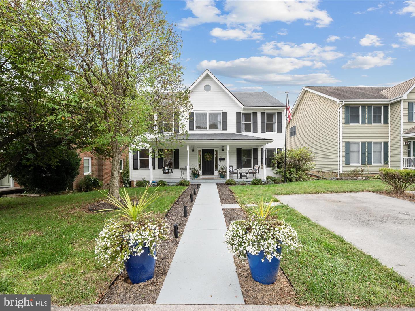 501 JEFFERSON ST, WINCHESTER, Virginia 22601, 5 Bedrooms Bedrooms, ,2 BathroomsBathrooms,Residential,For sale,501 JEFFERSON ST,VAWI2009190 MLS # VAWI2009190