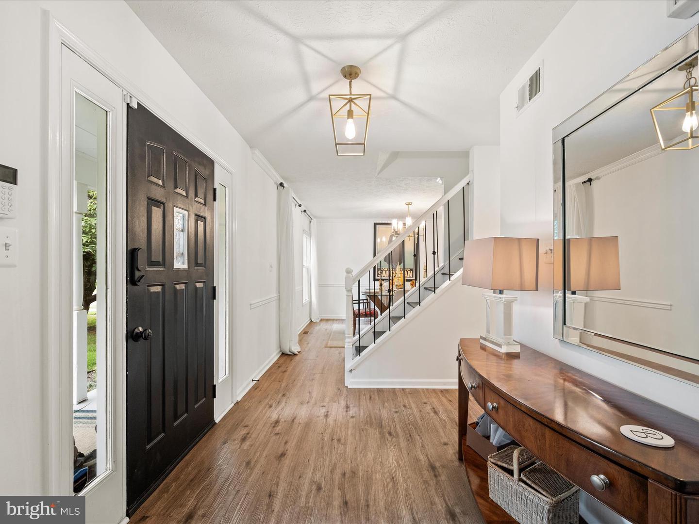 501 JEFFERSON ST, WINCHESTER, Virginia 22601, 5 Bedrooms Bedrooms, ,2 BathroomsBathrooms,Residential,For sale,501 JEFFERSON ST,VAWI2009190 MLS # VAWI2009190