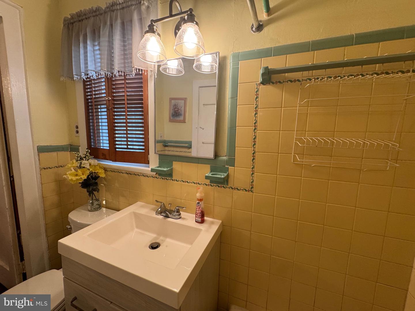 3700 HORNER PL SE, WASHINGTON, District Of Columbia 20032, 3 Bedrooms Bedrooms, ,3 BathroomsBathrooms,Residential,For sale,3700 HORNER PL SE,DCDC2225636 MLS # DCDC2225636