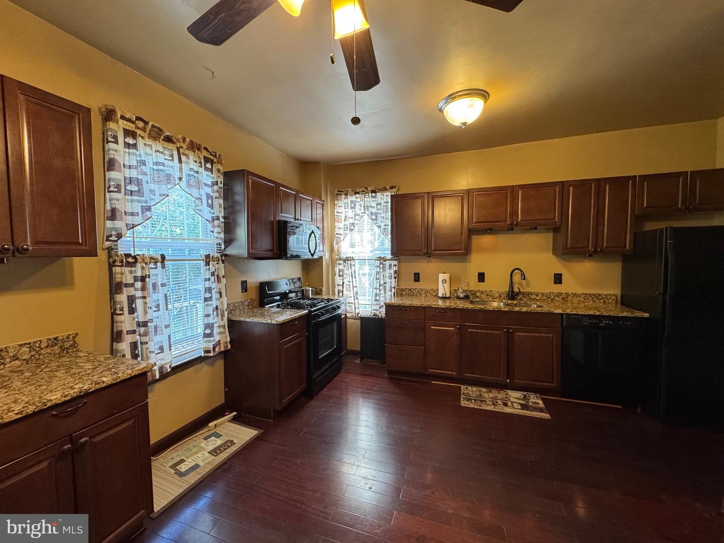 3700 HORNER PL SE, WASHINGTON, District Of Columbia 20032, 3 Bedrooms Bedrooms, ,3 BathroomsBathrooms,Residential,For sale,3700 HORNER PL SE,DCDC2225636 MLS # DCDC2225636