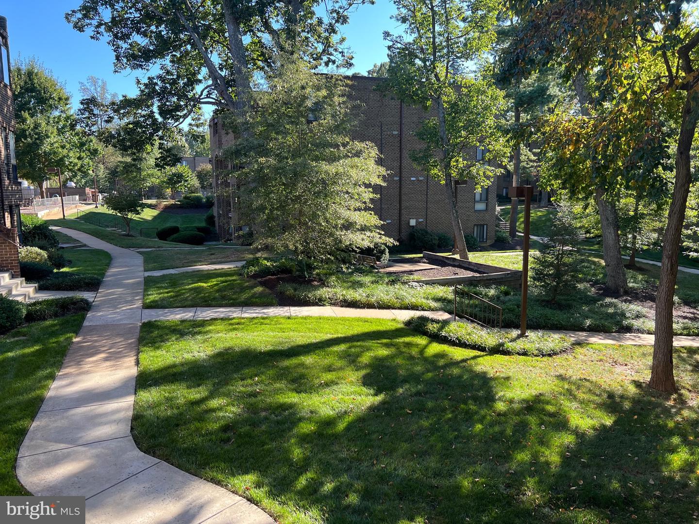 11240 CHESTNUT GROVE SQ #358, RESTON, Virginia 20190, 2 Bedrooms Bedrooms, ,1 BathroomBathrooms,Residential,For sale,11240 CHESTNUT GROVE SQ #358,VAFX2272844 MLS # VAFX2272844