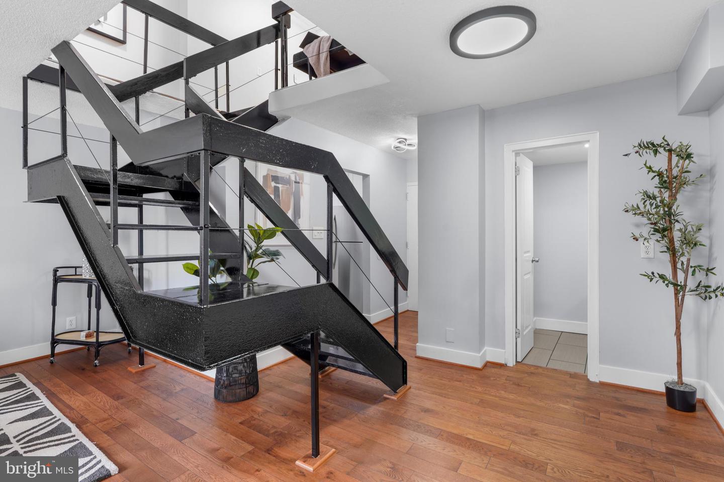 1800 R ST NW #206, WASHINGTON, District Of Columbia 20009, 1 Bedroom Bedrooms, ,1 BathroomBathrooms,Residential,For sale,1800 R ST NW #206,DCDC2225650 MLS # DCDC2225650