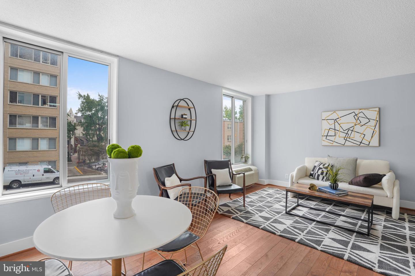 1800 R ST NW #206, WASHINGTON, District Of Columbia 20009, 1 Bedroom Bedrooms, ,1 BathroomBathrooms,Residential,For sale,1800 R ST NW #206,DCDC2225650 MLS # DCDC2225650