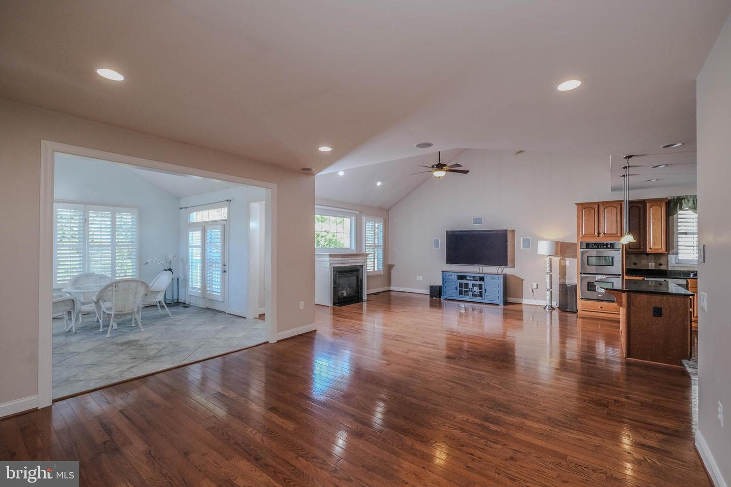 117 HARVESTER DR, LAKE FREDERICK, Virginia 22630, 4 Bedrooms Bedrooms, ,4 BathroomsBathrooms,Residential,For sale,117 HARVESTER DR,VAFV2037232 MLS # VAFV2037232