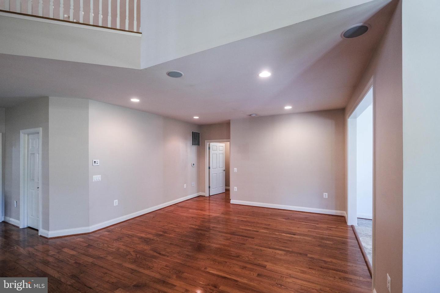 117 HARVESTER DR, LAKE FREDERICK, Virginia 22630, 4 Bedrooms Bedrooms, ,4 BathroomsBathrooms,Residential,For sale,117 HARVESTER DR,VAFV2037232 MLS # VAFV2037232