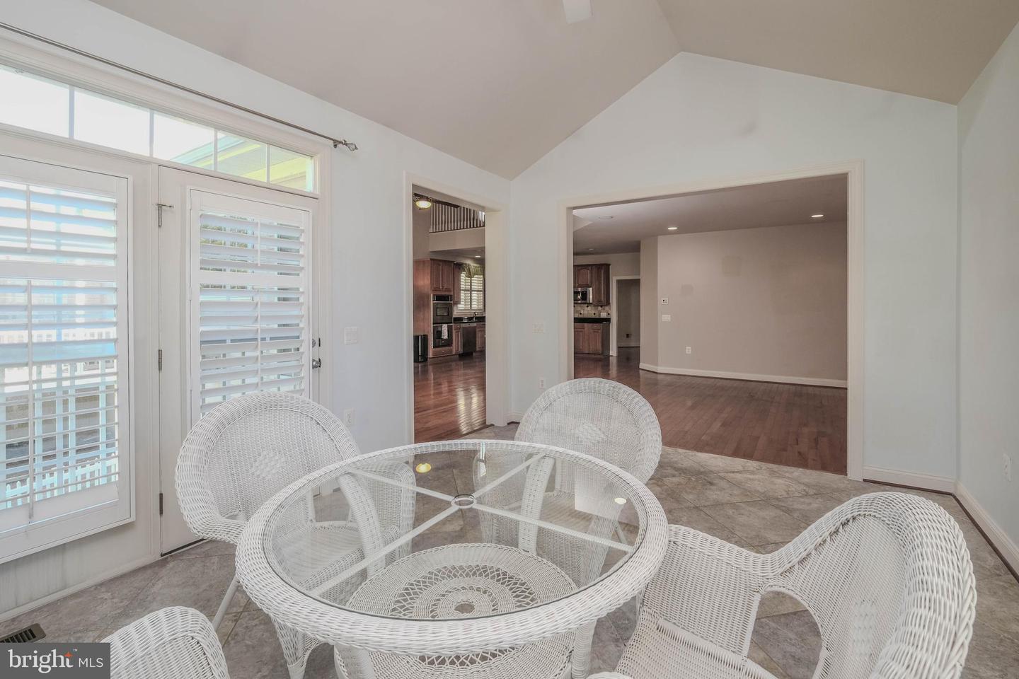 117 HARVESTER DR, LAKE FREDERICK, Virginia 22630, 4 Bedrooms Bedrooms, ,4 BathroomsBathrooms,Residential,For sale,117 HARVESTER DR,VAFV2037232 MLS # VAFV2037232