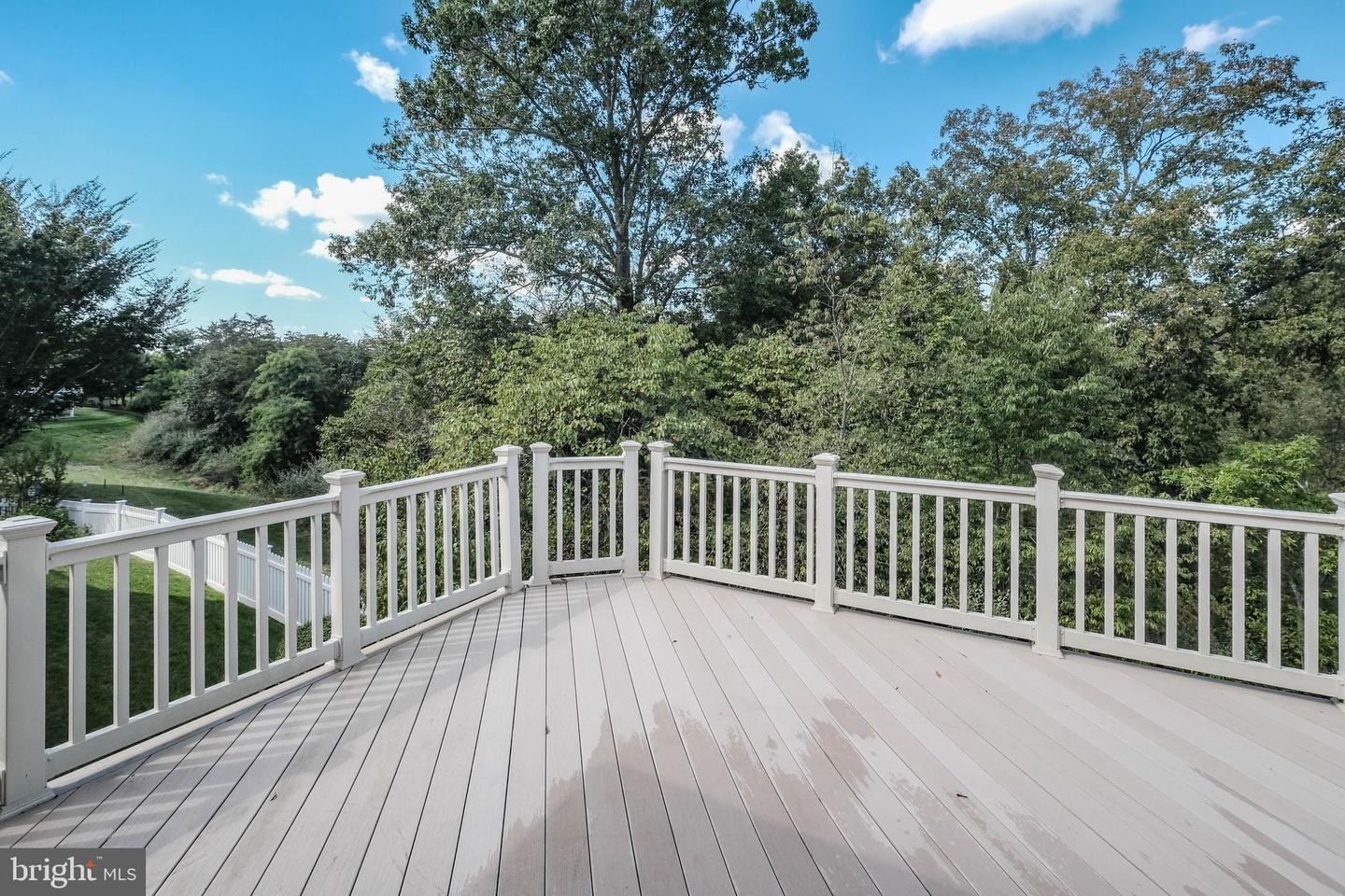 117 HARVESTER DR, LAKE FREDERICK, Virginia 22630, 4 Bedrooms Bedrooms, ,4 BathroomsBathrooms,Residential,For sale,117 HARVESTER DR,VAFV2037232 MLS # VAFV2037232