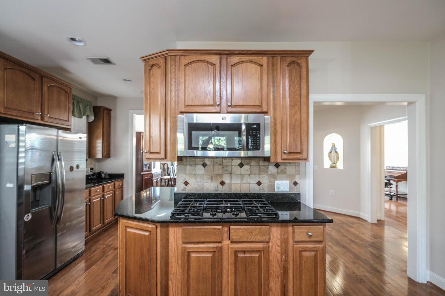 117 HARVESTER DR, LAKE FREDERICK, Virginia 22630, 4 Bedrooms Bedrooms, ,4 BathroomsBathrooms,Residential,For sale,117 HARVESTER DR,VAFV2037232 MLS # VAFV2037232