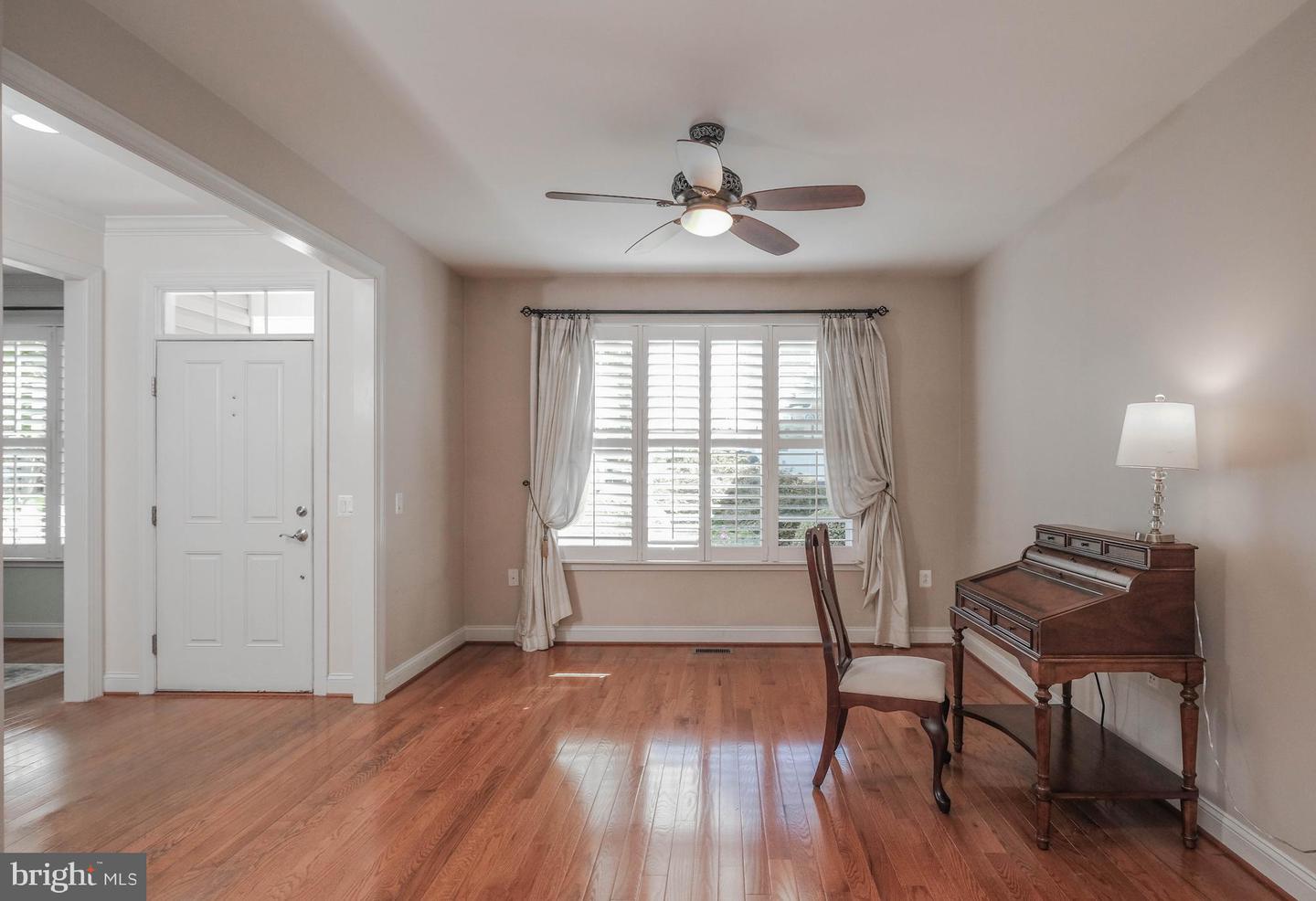 117 HARVESTER DR, LAKE FREDERICK, Virginia 22630, 4 Bedrooms Bedrooms, ,4 BathroomsBathrooms,Residential,For sale,117 HARVESTER DR,VAFV2037232 MLS # VAFV2037232