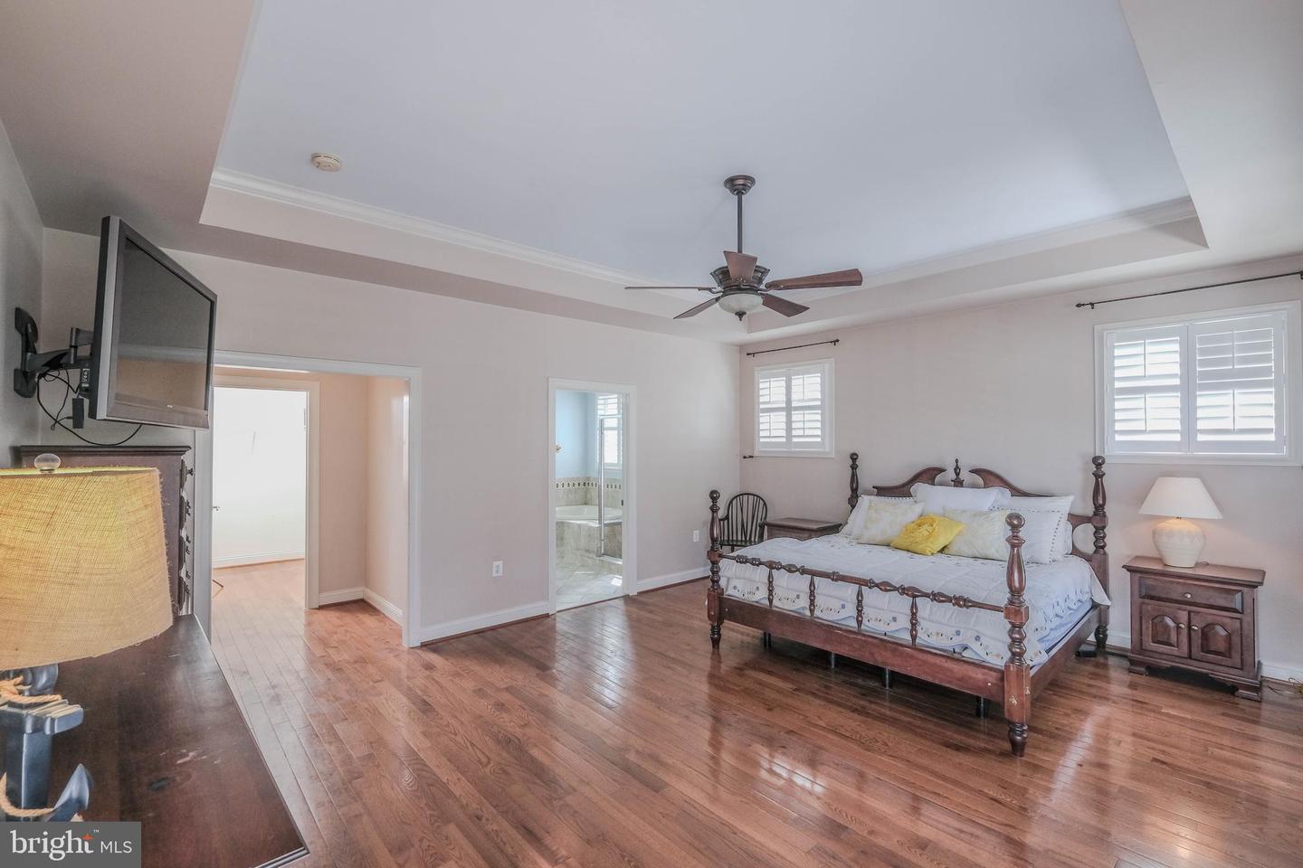 117 HARVESTER DR, LAKE FREDERICK, Virginia 22630, 4 Bedrooms Bedrooms, ,4 BathroomsBathrooms,Residential,For sale,117 HARVESTER DR,VAFV2037232 MLS # VAFV2037232