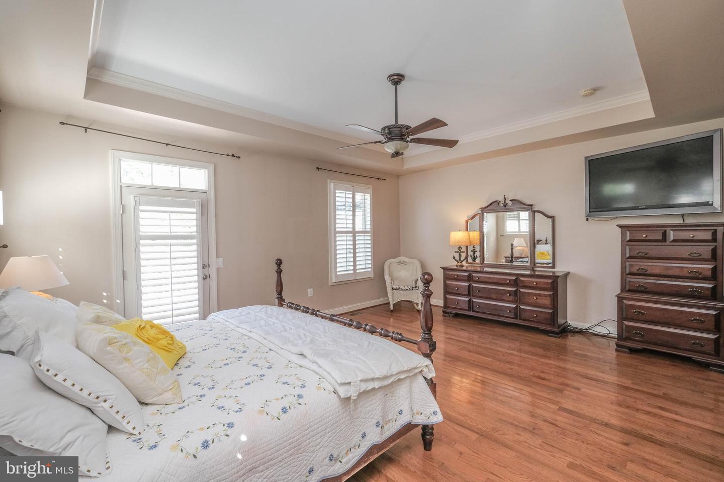 117 HARVESTER DR, LAKE FREDERICK, Virginia 22630, 4 Bedrooms Bedrooms, ,4 BathroomsBathrooms,Residential,For sale,117 HARVESTER DR,VAFV2037232 MLS # VAFV2037232