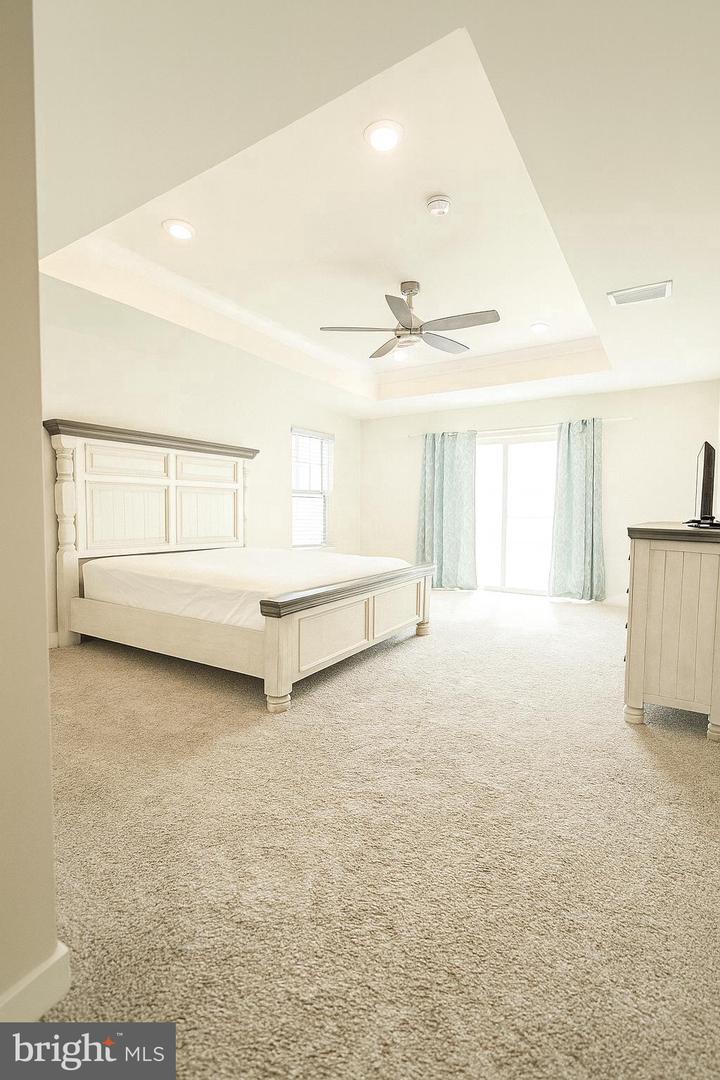 100 DETERMINATION DR, STAFFORD, Virginia 22554, 4 Bedrooms Bedrooms, ,3 BathroomsBathrooms,Residential,For sale,100 DETERMINATION DR,VAST2043304 MLS # VAST2043304