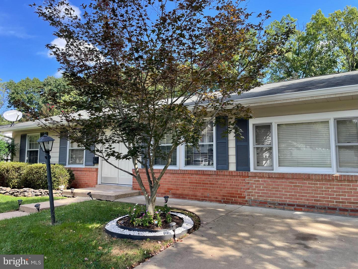 1006 S GREENTHORN AVE, STERLING, Virginia 20164, 3 Bedrooms Bedrooms, 5 Rooms Rooms,2 BathroomsBathrooms,Residential,For sale,1006 S GREENTHORN AVE,VALO2108304 MLS # VALO2108304