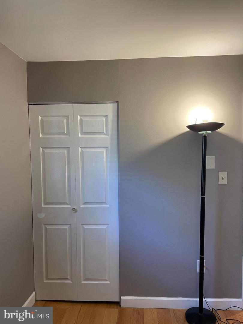 1006 S GREENTHORN AVE, STERLING, Virginia 20164, 3 Bedrooms Bedrooms, 5 Rooms Rooms,2 BathroomsBathrooms,Residential,For sale,1006 S GREENTHORN AVE,VALO2108304 MLS # VALO2108304