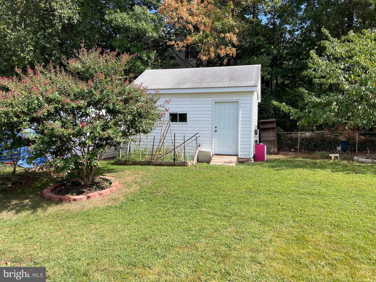 1006 S GREENTHORN AVE, STERLING, Virginia 20164, 3 Bedrooms Bedrooms, 5 Rooms Rooms,2 BathroomsBathrooms,Residential,For sale,1006 S GREENTHORN AVE,VALO2108304 MLS # VALO2108304