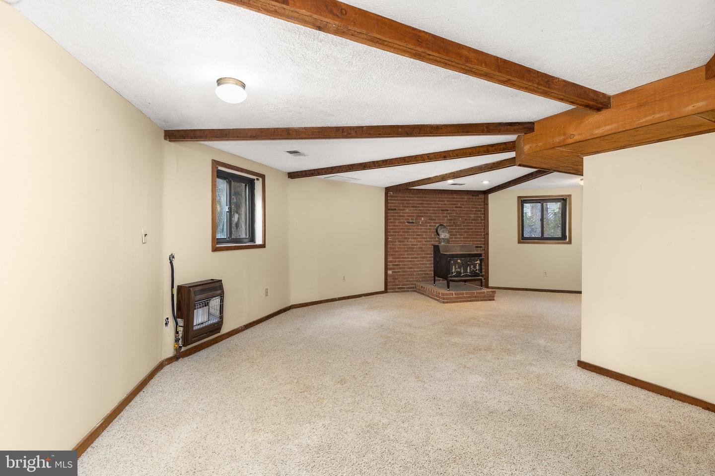 315 STRATFORD CIR, LOCUST GROVE, Virginia 22508, 3 Bedrooms Bedrooms, ,2 BathroomsBathrooms,Residential,For sale,315 STRATFORD CIR,VAOR2012482 MLS # VAOR2012482