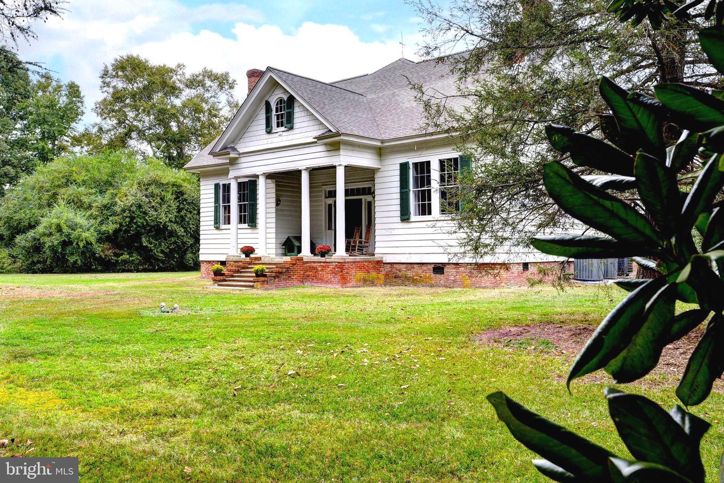 6049 TIDEWATER TRL, CHAMPLAIN, Virginia 22438, 4 Bedrooms Bedrooms, 14 Rooms Rooms,2 BathroomsBathrooms,Residential,For sale,6049 TIDEWATER TRL,VAES2002044 MLS # VAES2002044