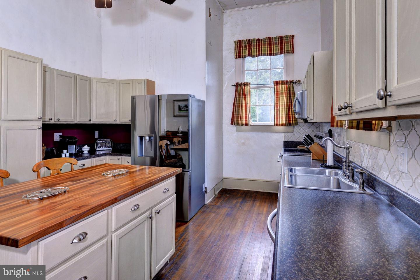 6049 TIDEWATER TRL, CHAMPLAIN, Virginia 22438, 4 Bedrooms Bedrooms, 14 Rooms Rooms,2 BathroomsBathrooms,Residential,For sale,6049 TIDEWATER TRL,VAES2002044 MLS # VAES2002044
